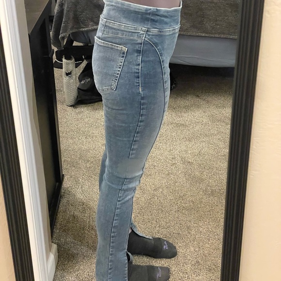 We The Free Denim Blue Jeggings - Picture 4 of 5